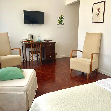 Locanda Dei Buoni E Cattivi Cagliari Exteriör bild