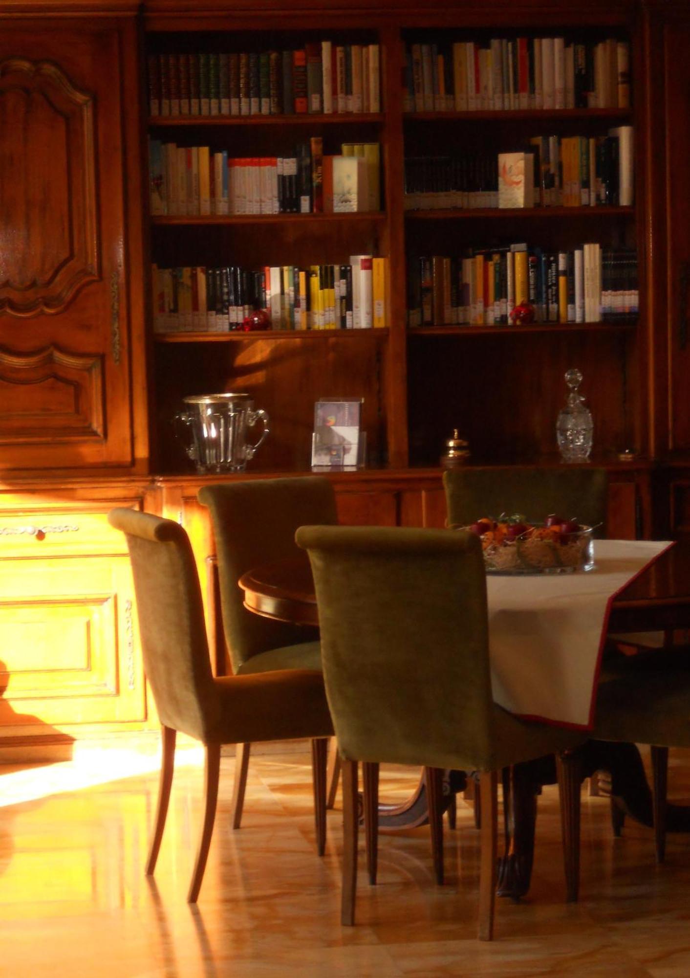Locanda Dei Buoni E Cattivi Cagliari Exteriör bild
