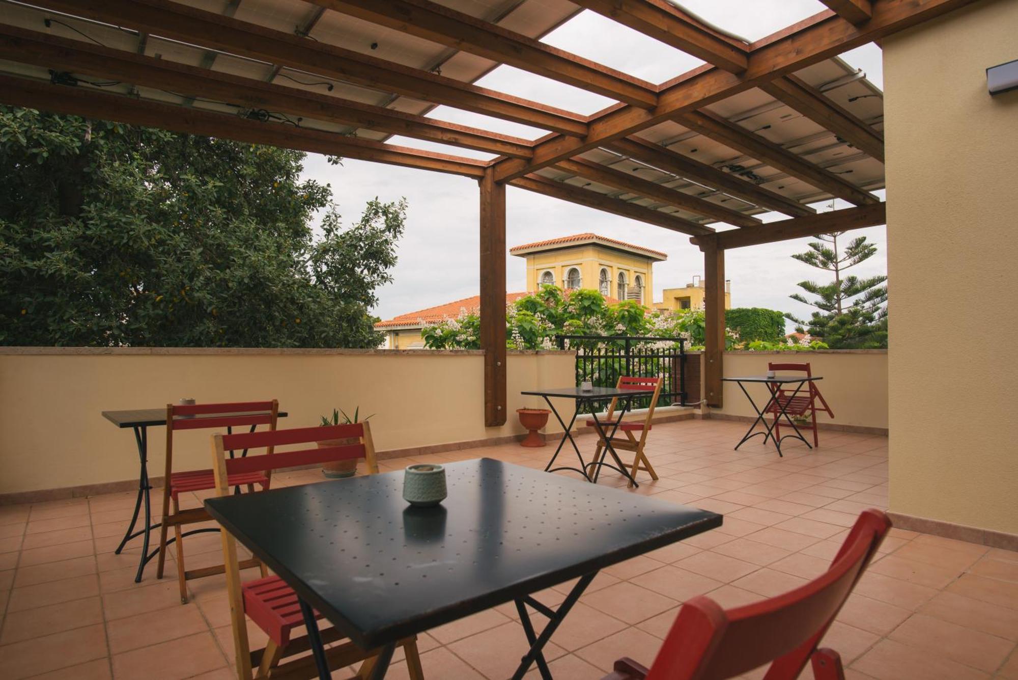 Locanda Dei Buoni E Cattivi Cagliari Exteriör bild