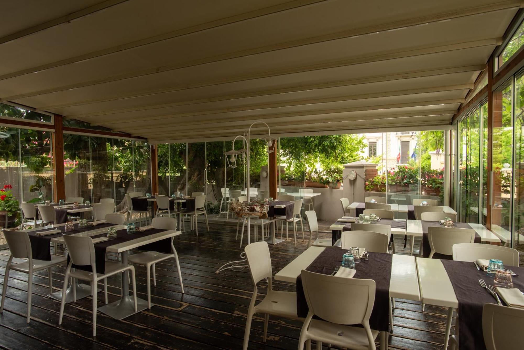 Locanda Dei Buoni E Cattivi Cagliari Exteriör bild