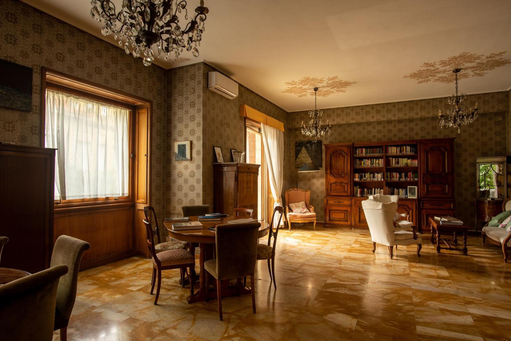 Locanda Dei Buoni E Cattivi Cagliari Exteriör bild