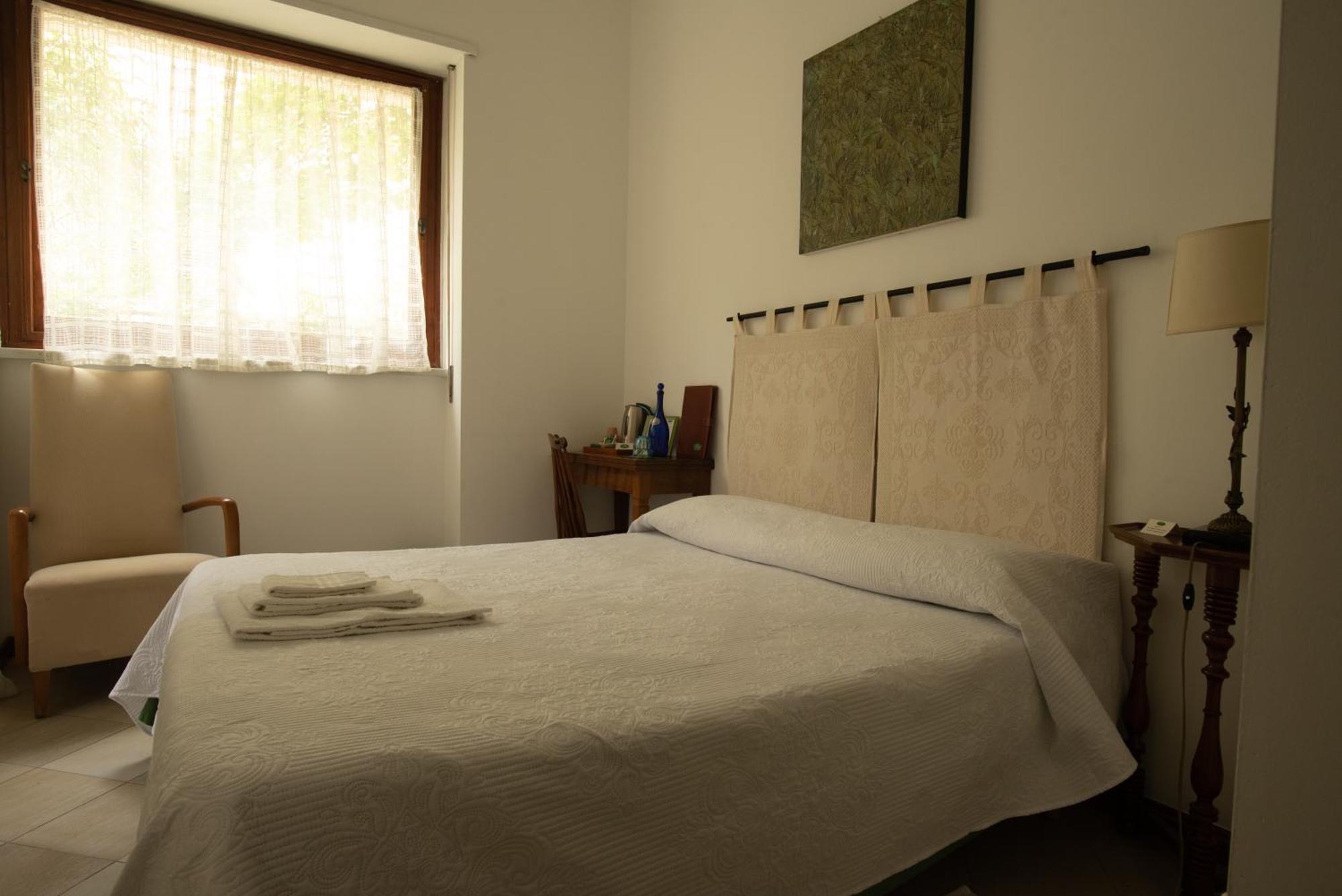 Locanda Dei Buoni E Cattivi Cagliari Exteriör bild