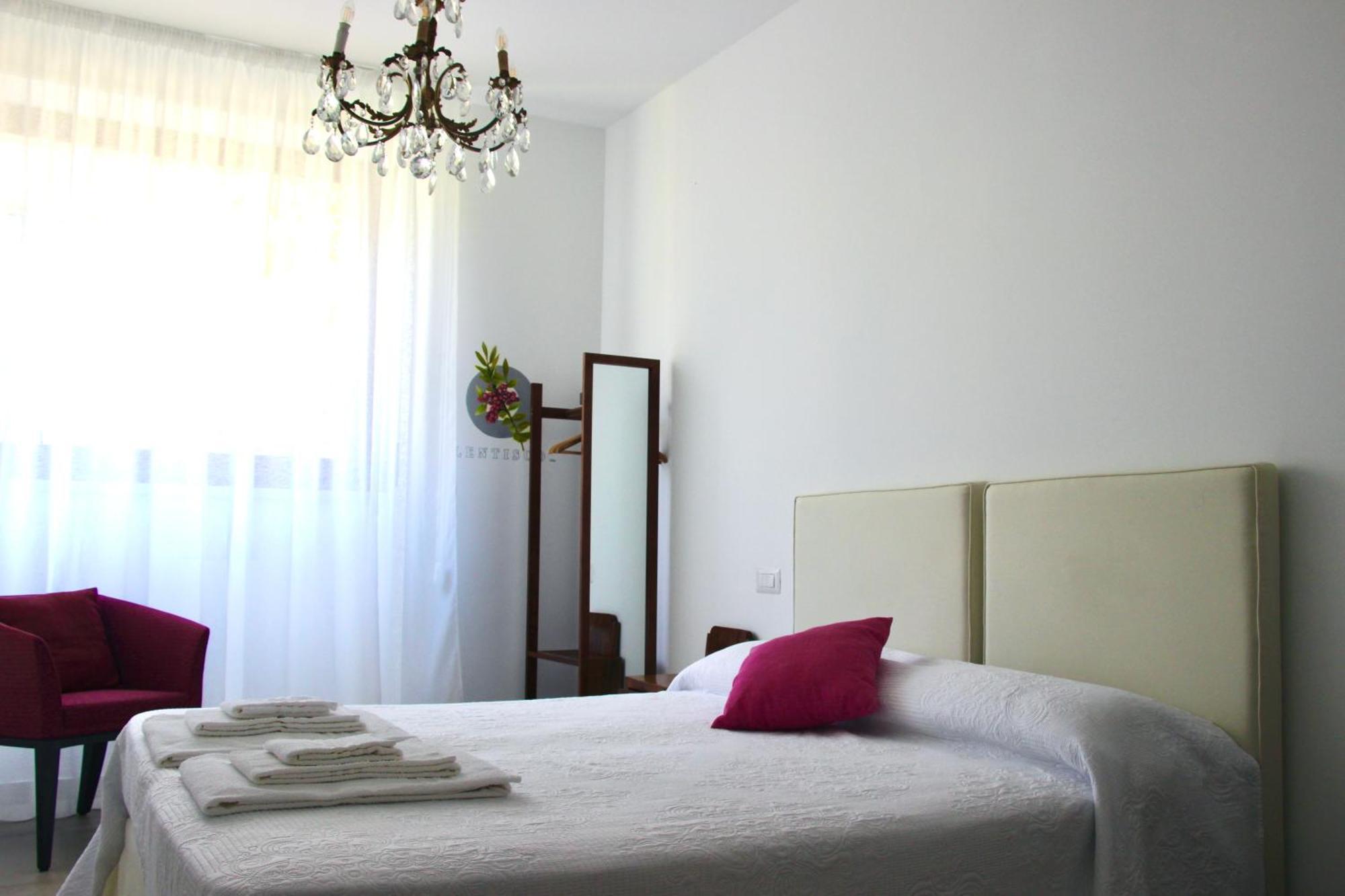 Locanda Dei Buoni E Cattivi Cagliari Exteriör bild