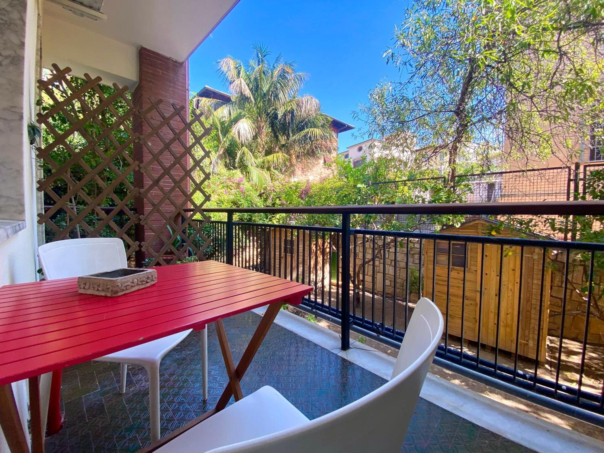 Locanda Dei Buoni E Cattivi Cagliari Exteriör bild